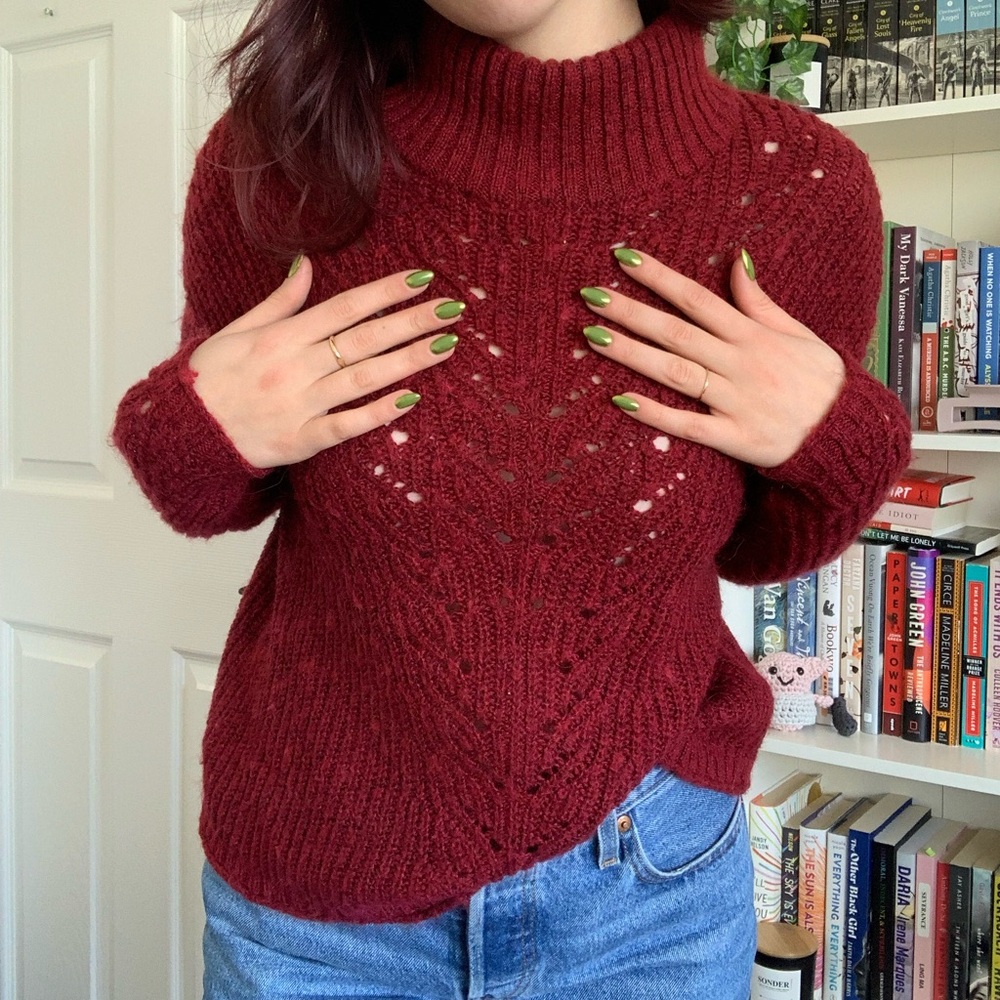 Reitmans red knit